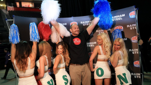 Tyson Fury turned up at the press conference with some cheerleaders. 