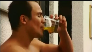 Juan Manuel Márquez drinking pee..